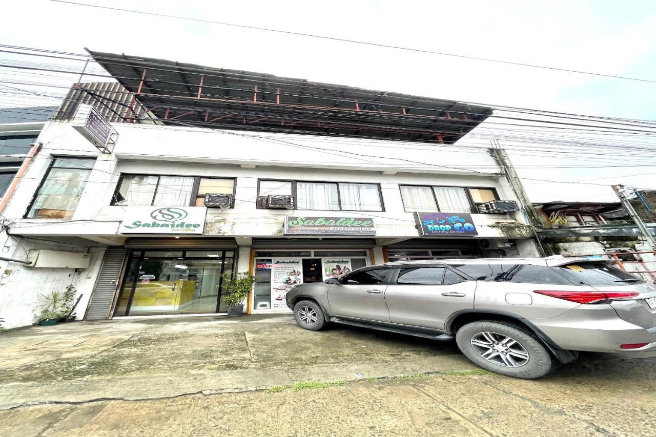 Oyo 910 Sabaidee Suites Mandaue-stad Buitenkant foto