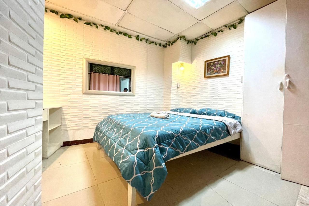 Oyo 910 Sabaidee Suites Mandaue-stad Buitenkant foto